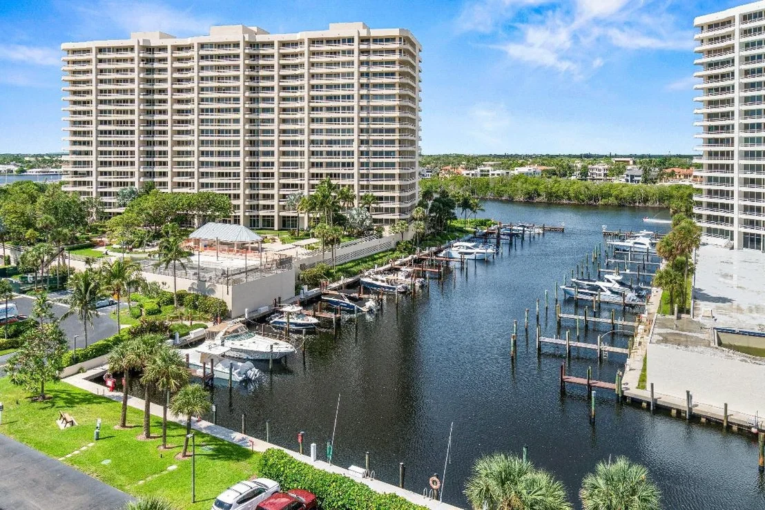Photo of Unit 708 at 4301 N Ocean Boulevard