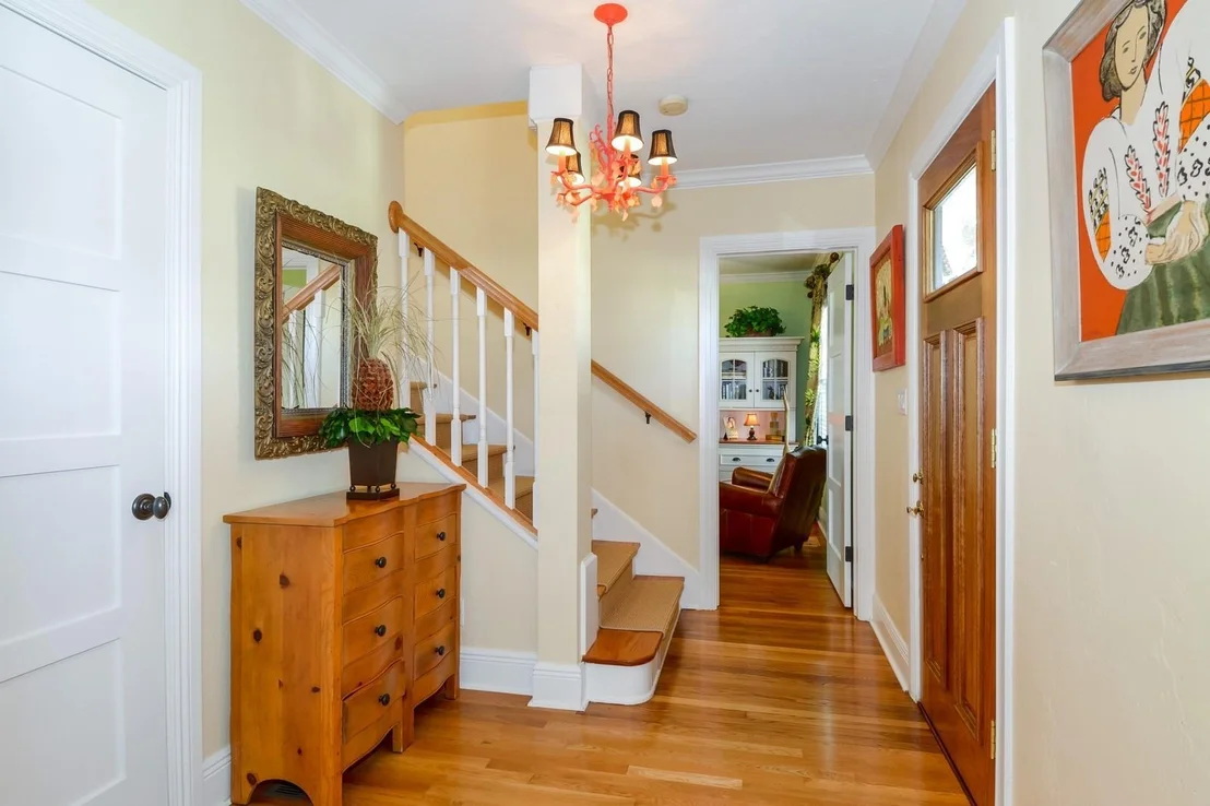 Photo of 1102 Miramar Drive