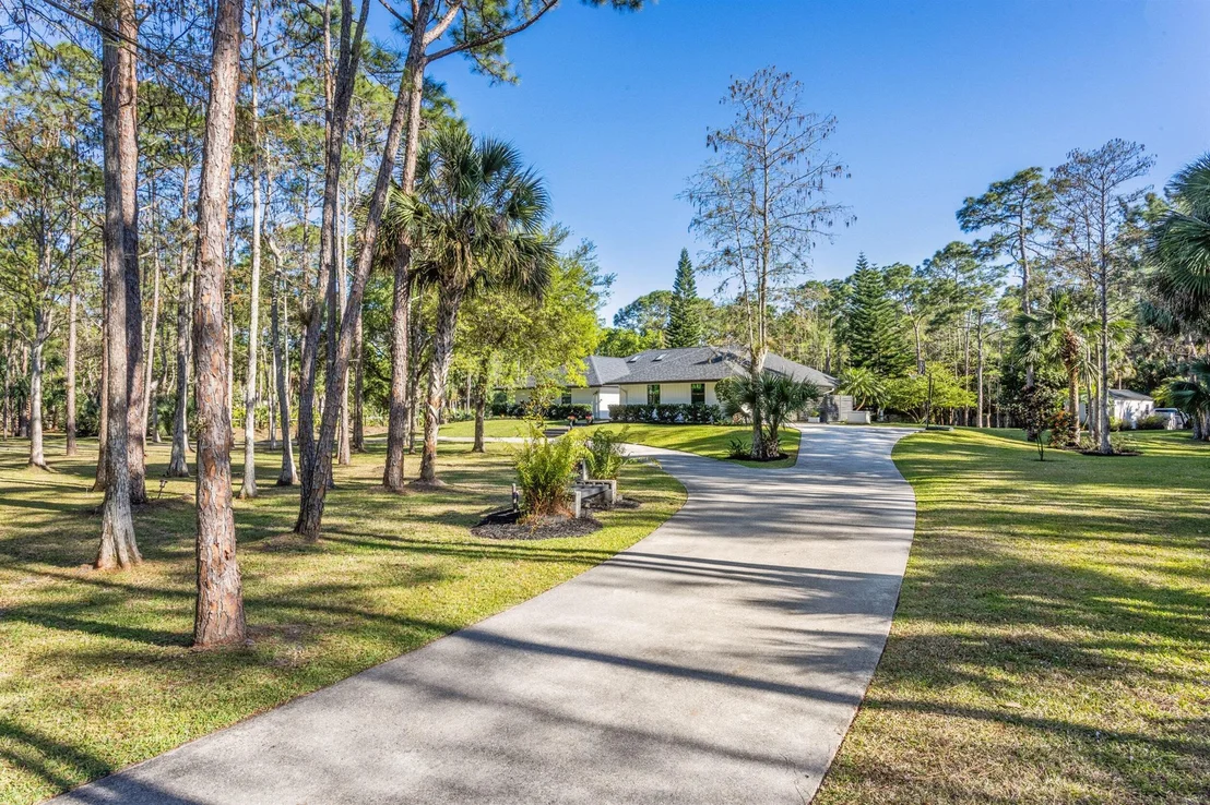 Photo of 9544 Mockingbird Trail