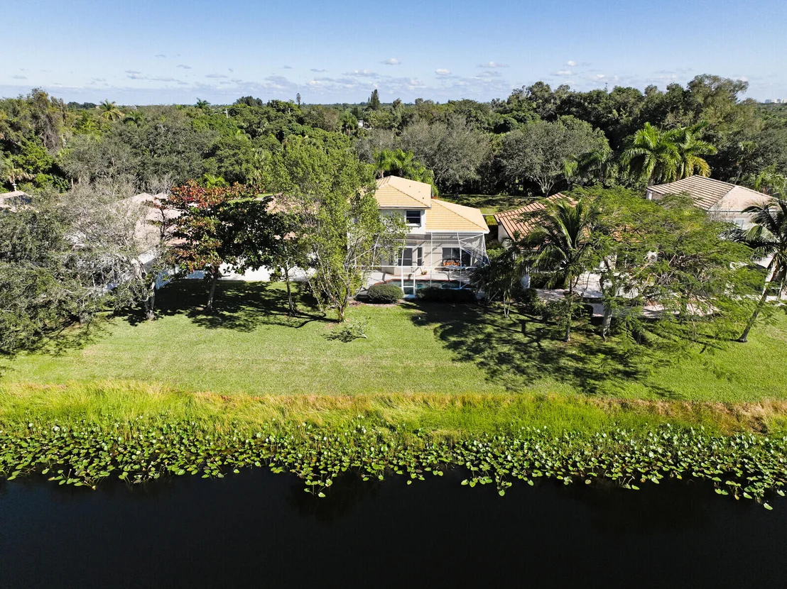Photo of 4180 Manor Forest Trail