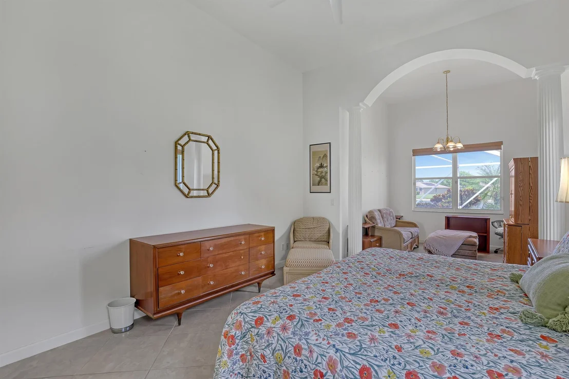 Photo of 9466 Lantern Bay Circle