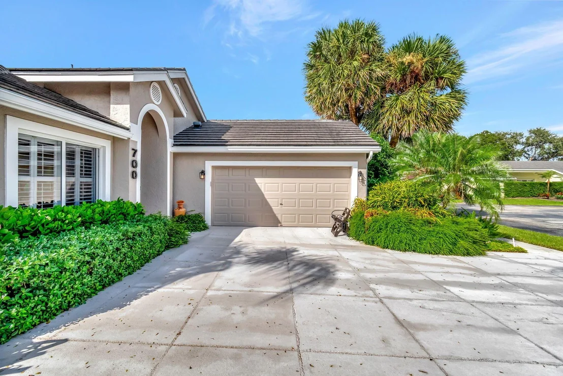 Photo of 700 Clearbrook Park Circle