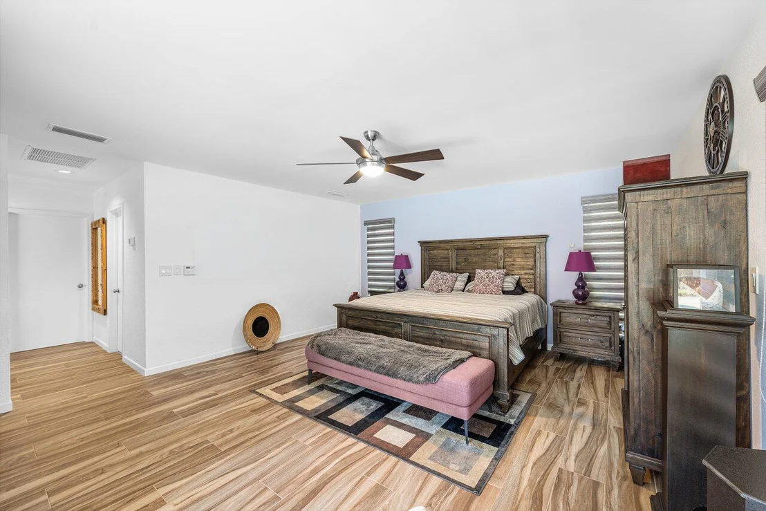 Photo of 4382 White Cedar Lane