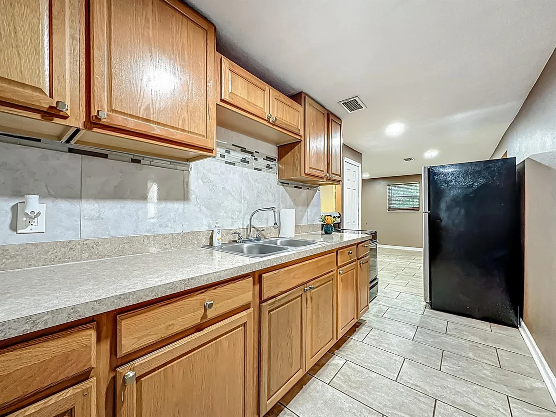 Photo of 2842 Lucoma Drive