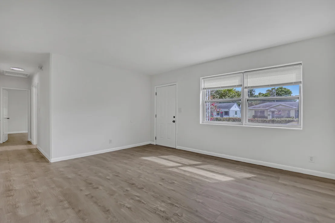Photo of 247 Silver Beach Road