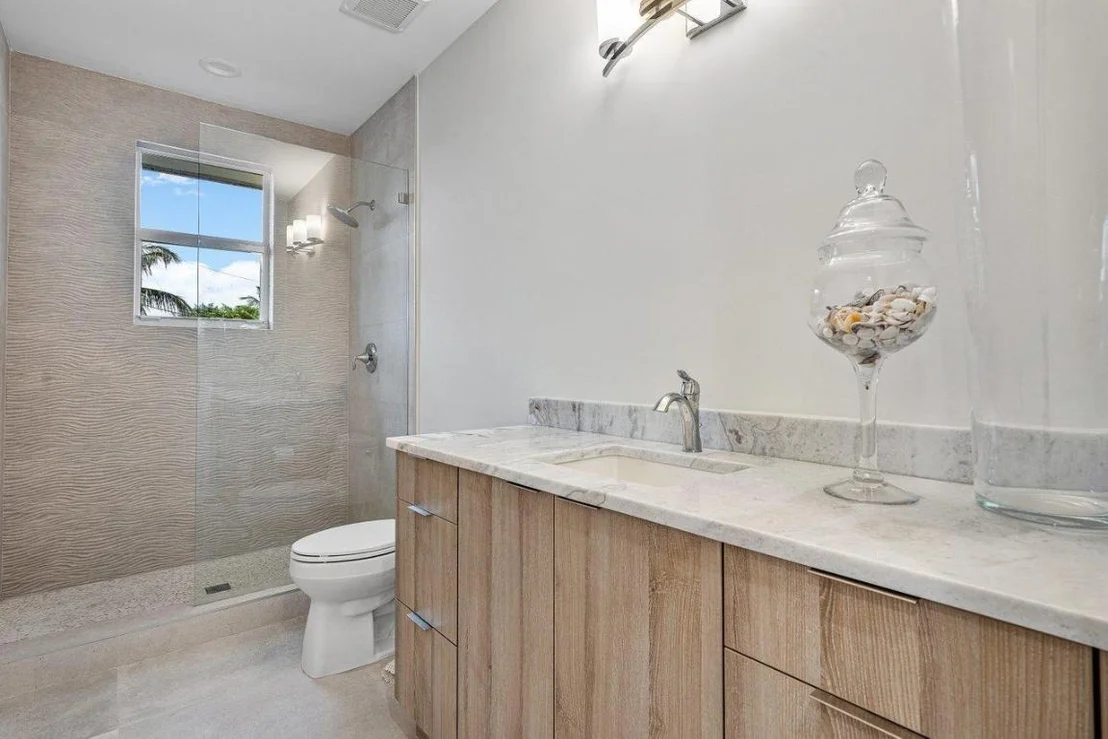 Photo of 217 Gulfstream Boulevard