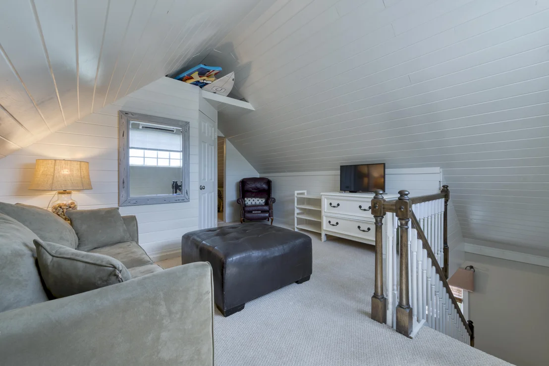 Photo of 338 Date Palm Drive