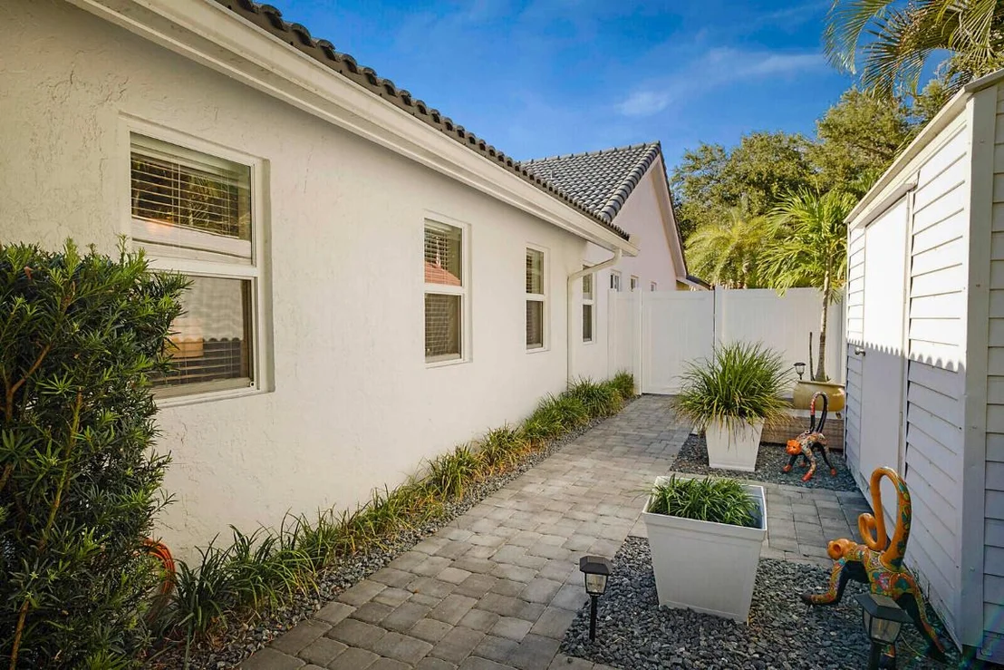 Photo of 2155 Rabbit Hollowe Circle