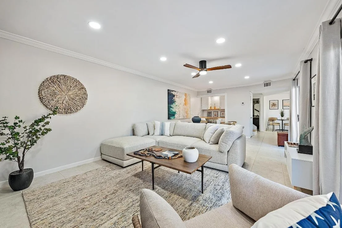 Photo of Unit 30C at 1420 Ocean Way
