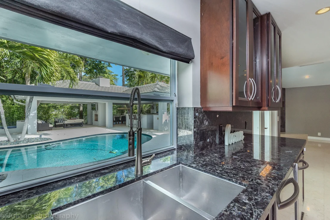Photo of 6813 Giralda Circle