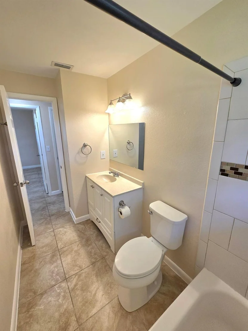 Photo of 7902 Lockwood Drive