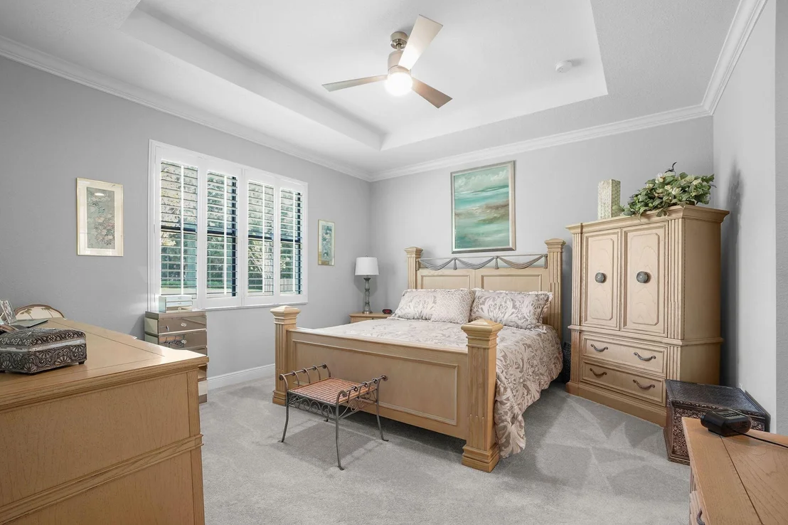 Photo of 5879 SE Entry Court