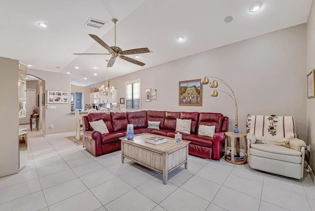 Photo of 8131 Bellafiore Way
