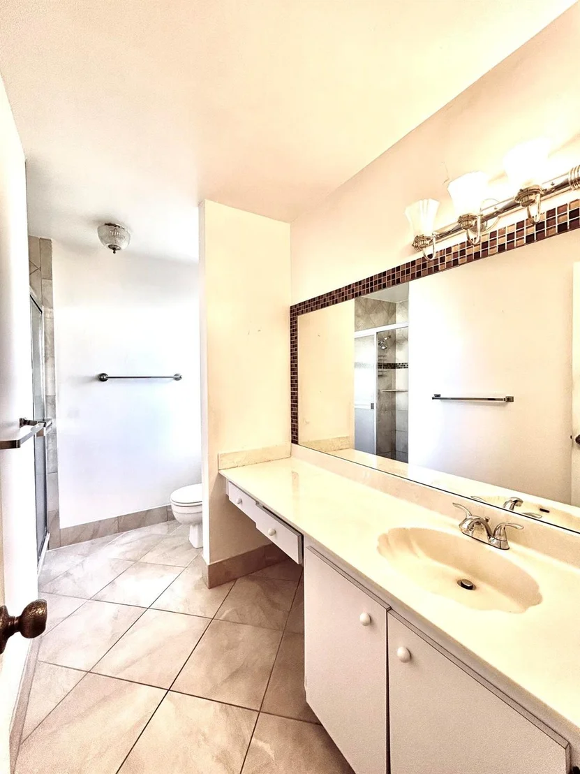 Photo of 6404 Moonstone Way
