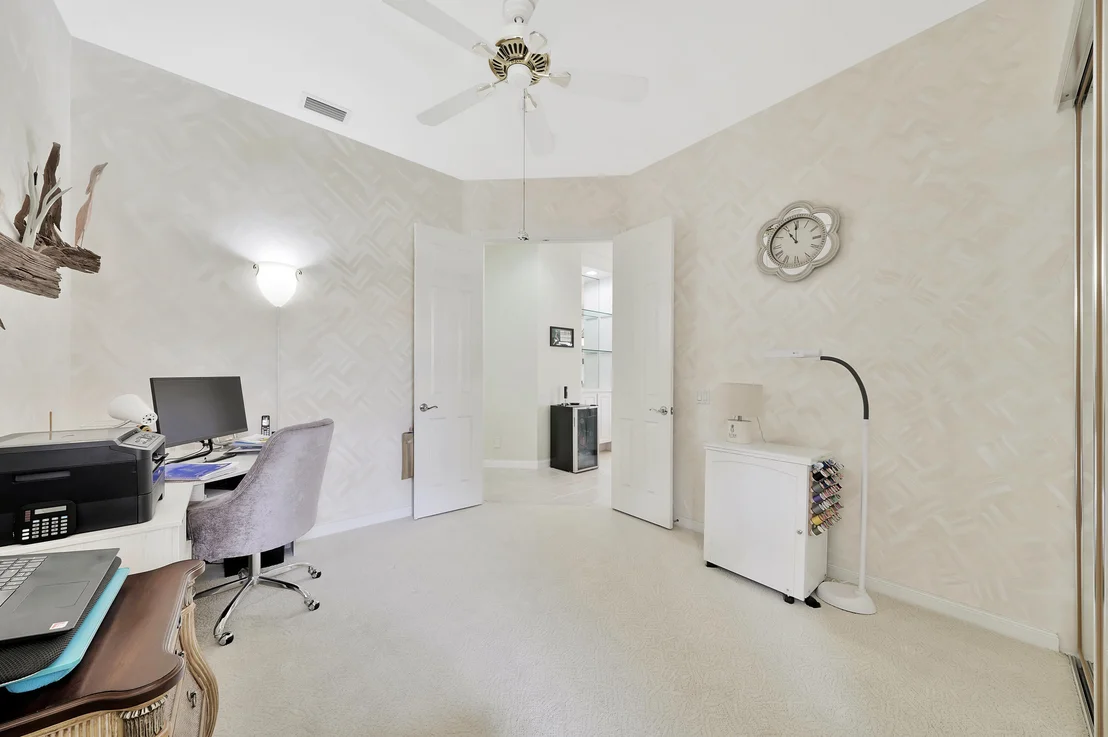 Photo of 4646 Hammock Circle