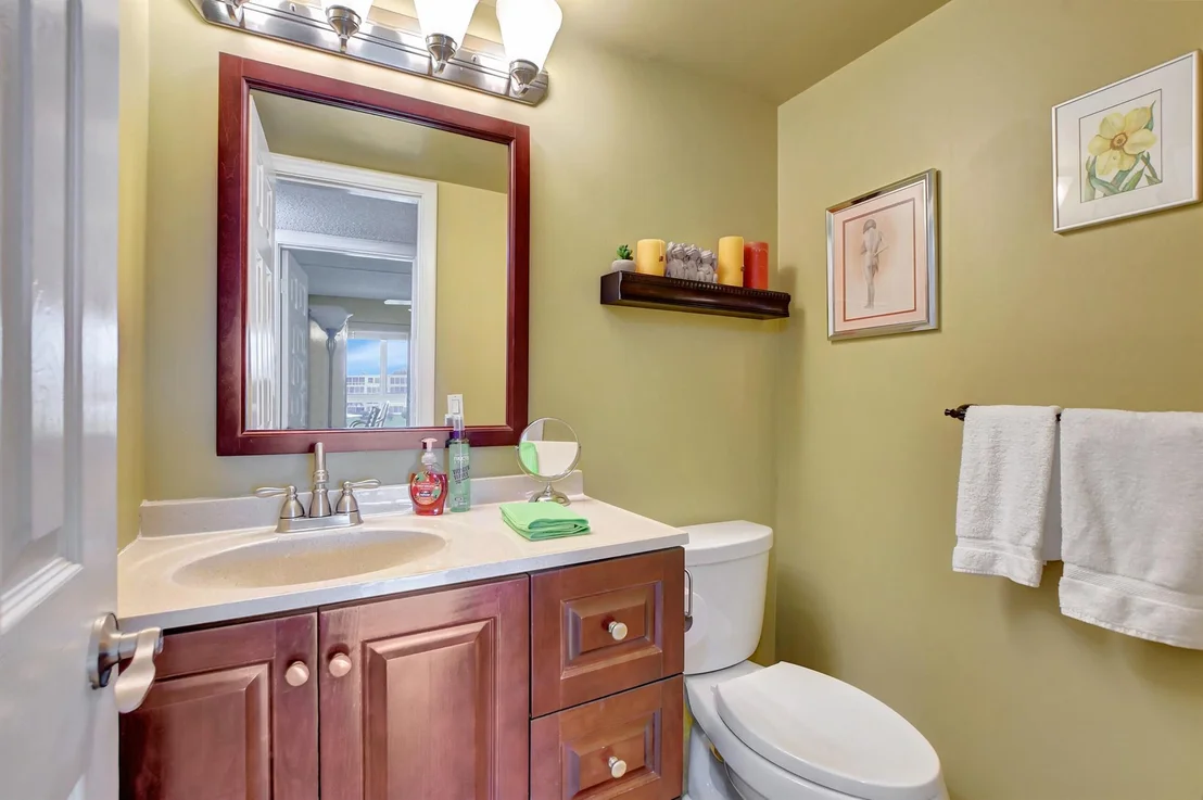 Photo of 3003 Ashby C