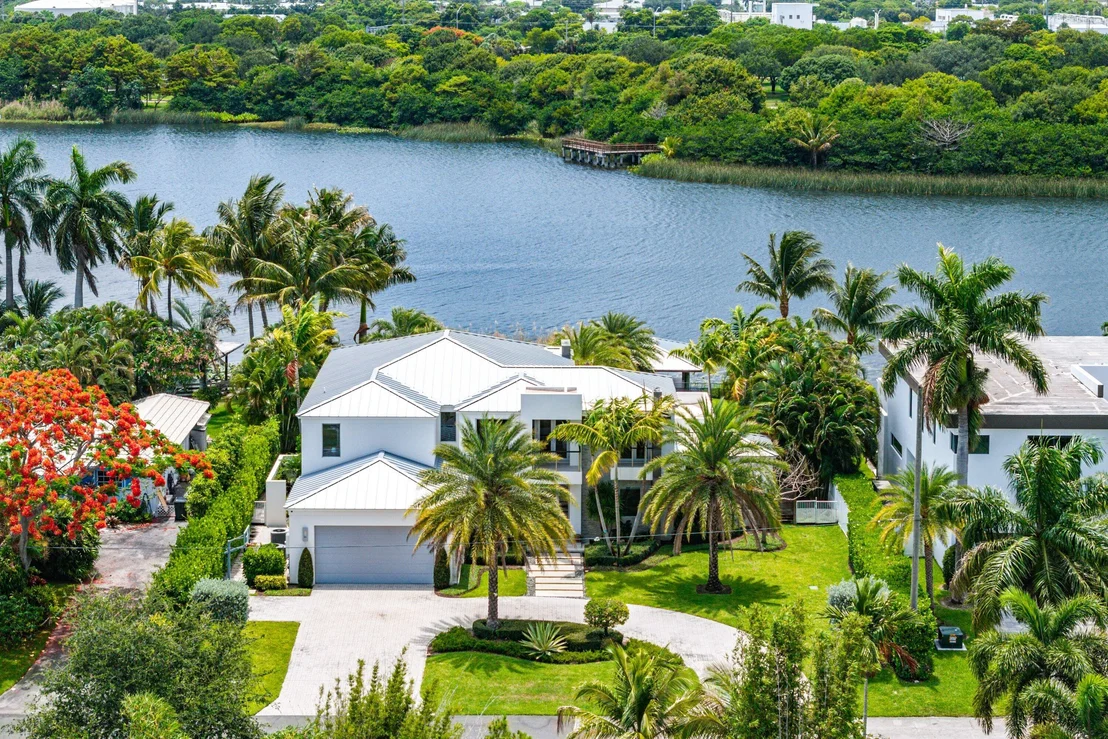 Photo of 1508 Lake Drive