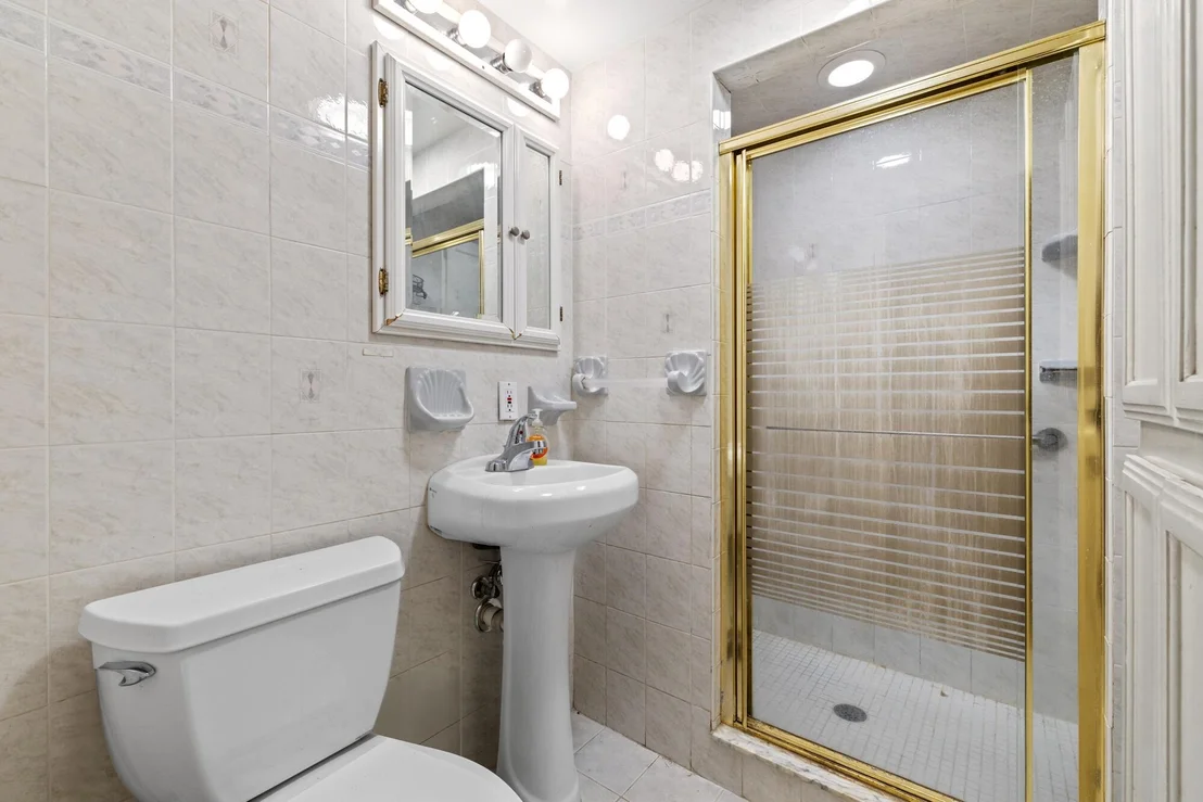 Photo of 4838 Coconut Road