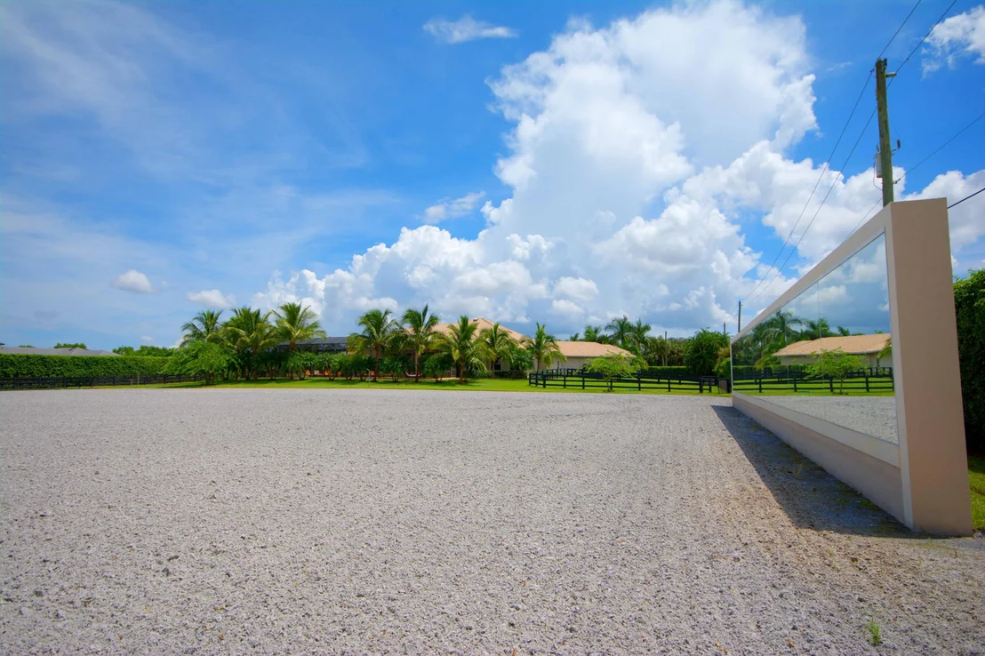 Photo of 4985 Stables Way