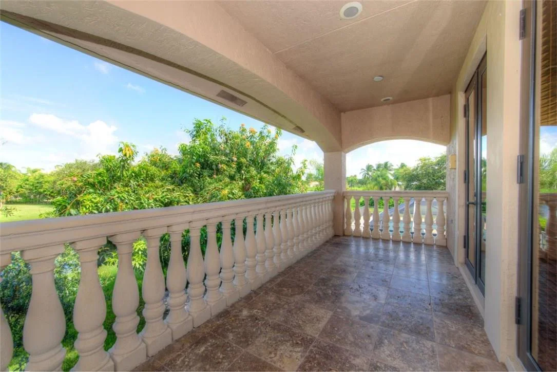 Photo of 10727 Rio Hermoso