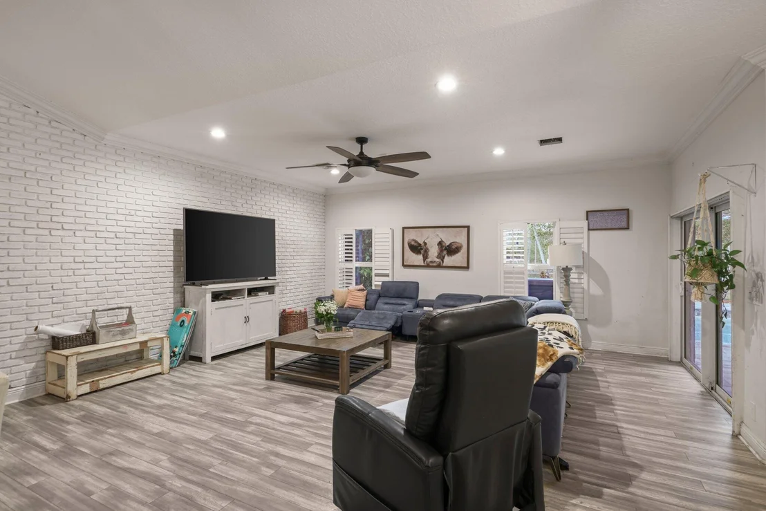 Photo of 5446 Duckweed Road