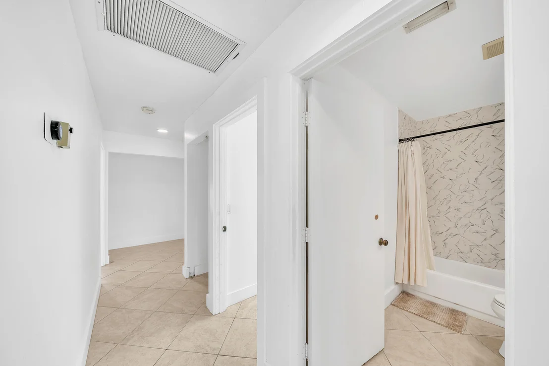 Photo of 10255 Sunset Bend Drive