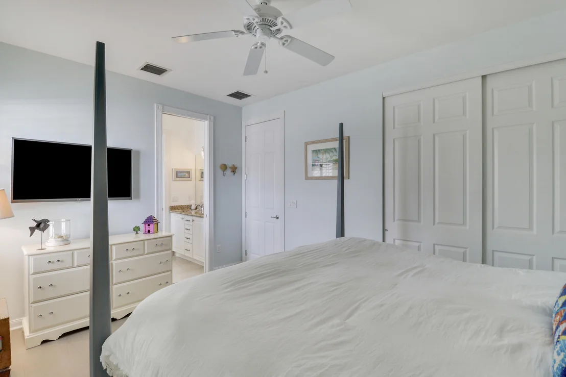 Photo of 3421 Duval Street