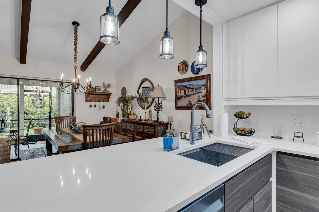 Photo of 6727 Tiburon Circle