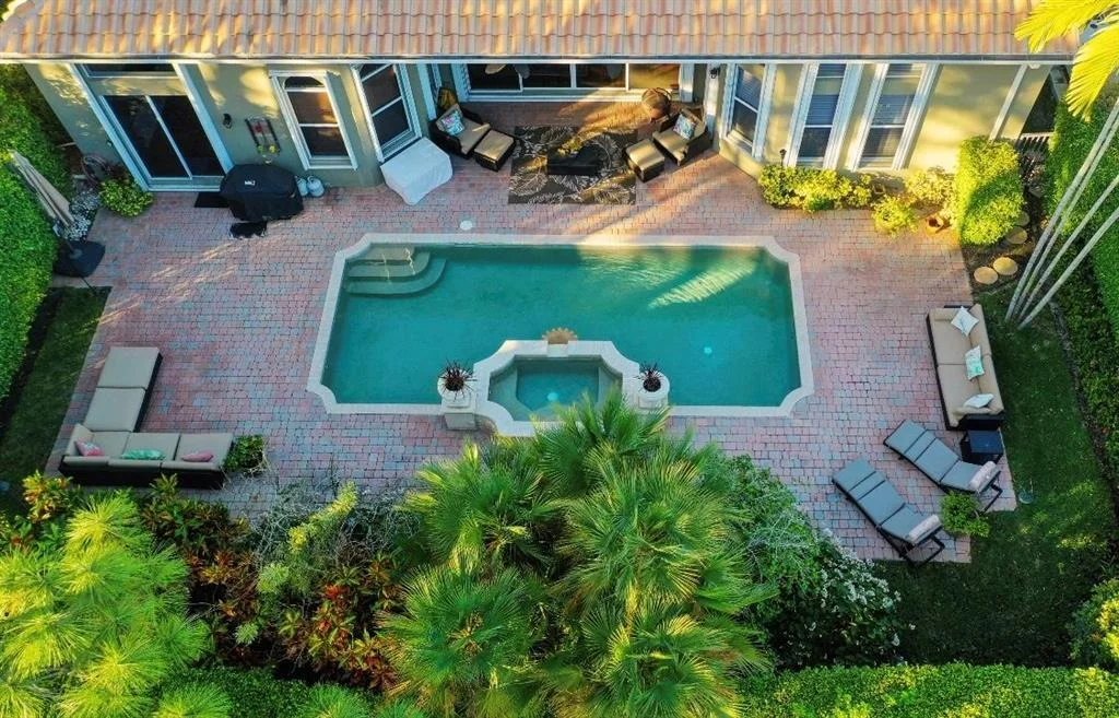 Photo of 6711 Royal Orchid Circle
