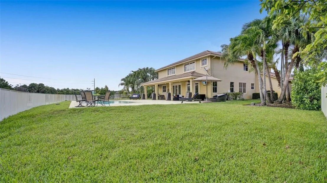 Photo of 2102 Quail Roost Drive