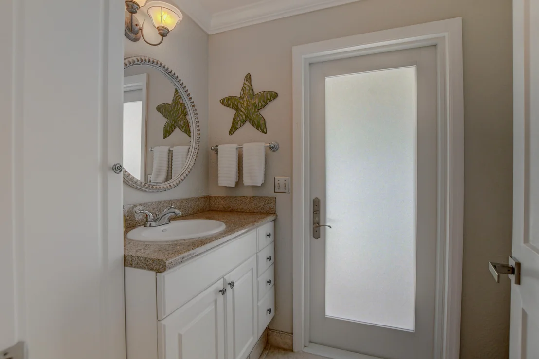 Photo of 800 Walnut Terrace
