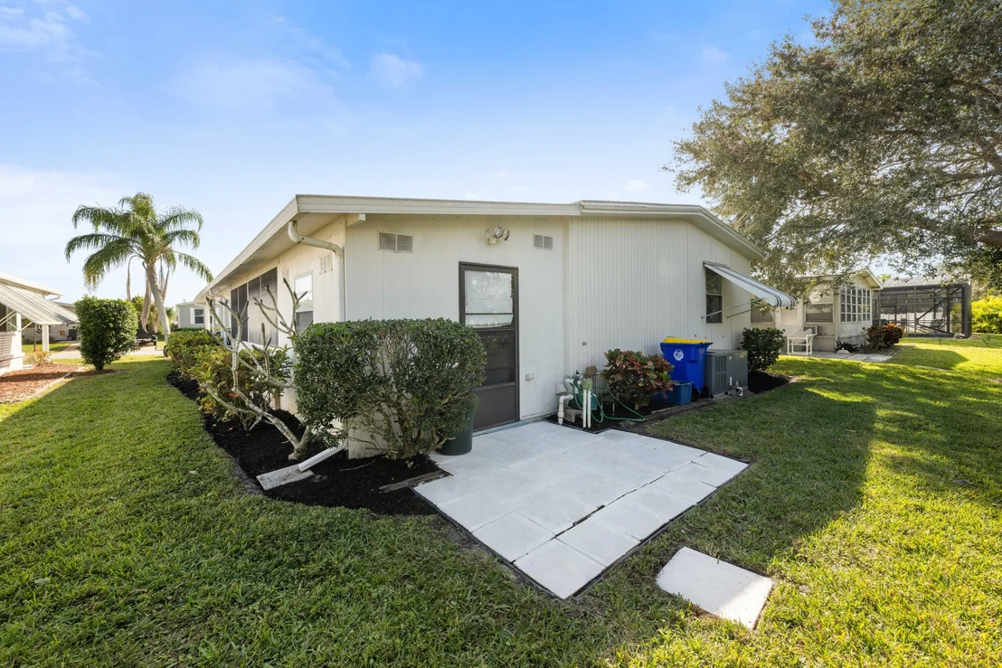 Photo of 6935 SE Amendment Street