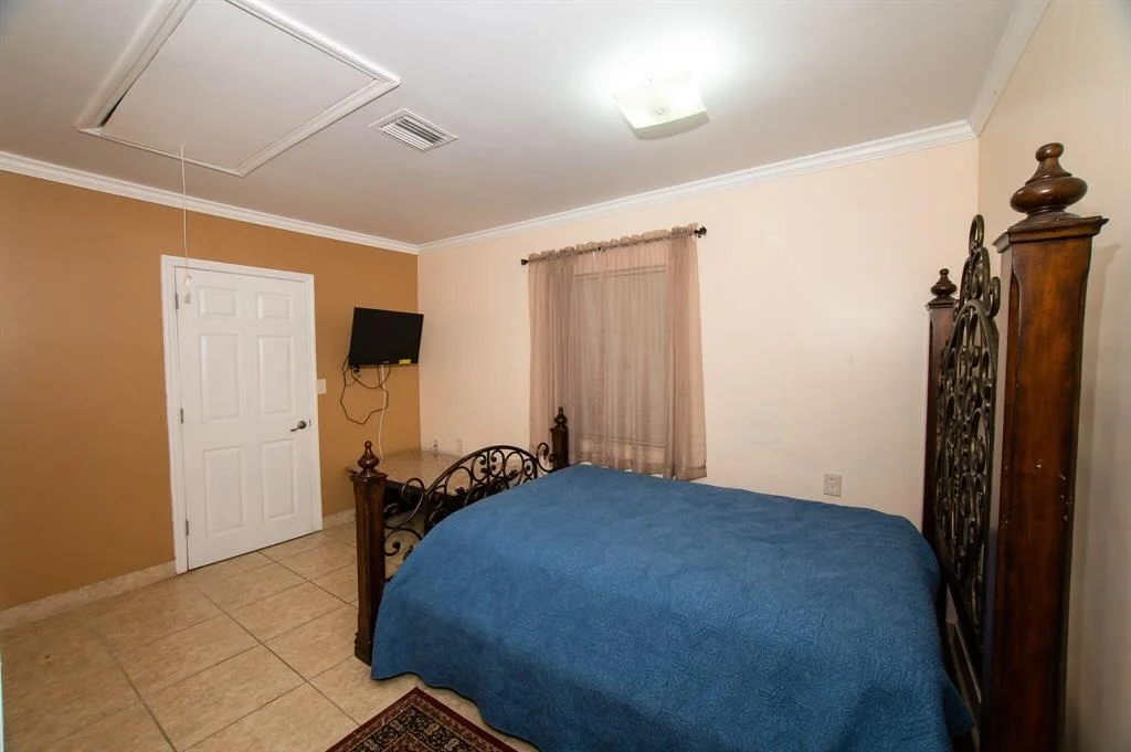 Photo of 1133 Mango Drive