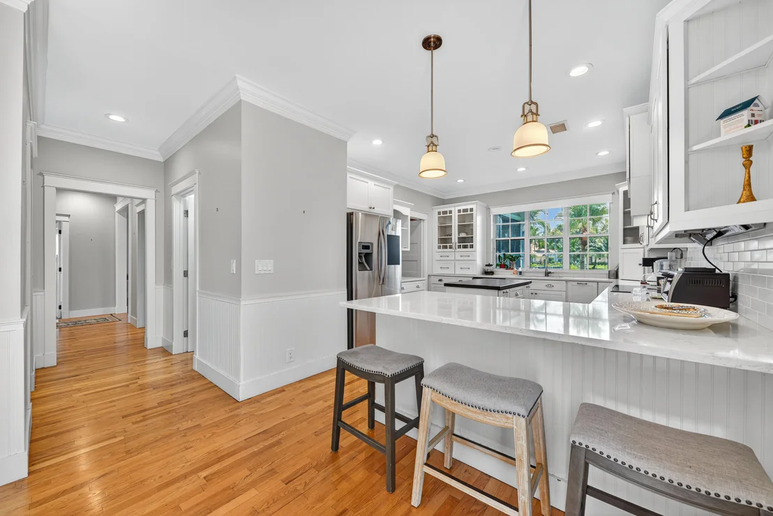 Photo of 18360 SE Lakeside Drive