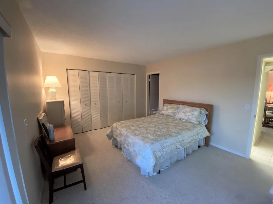 Photo of Unit 128 at 128 Normandy C
