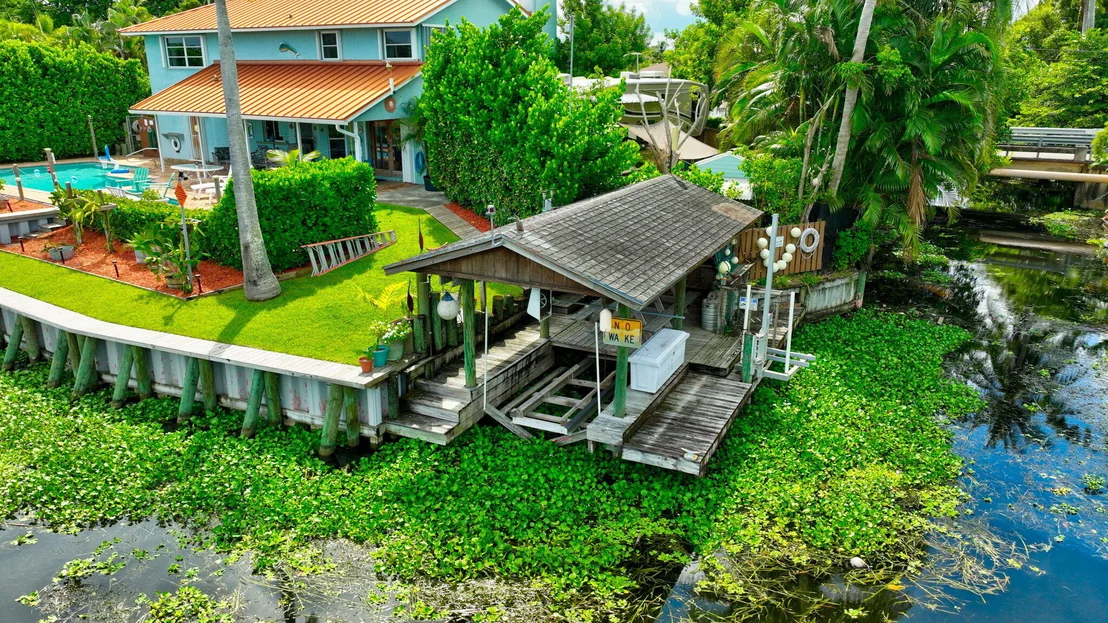 Photo of 502 VENICE Drive