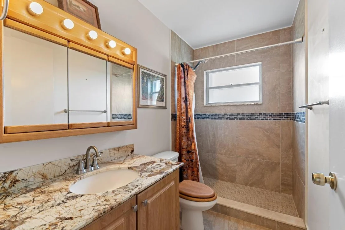 Photo of 3832 Rowena Circle