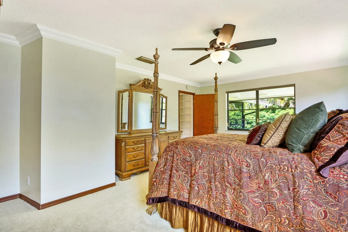 Photo of 713 Warren Drive