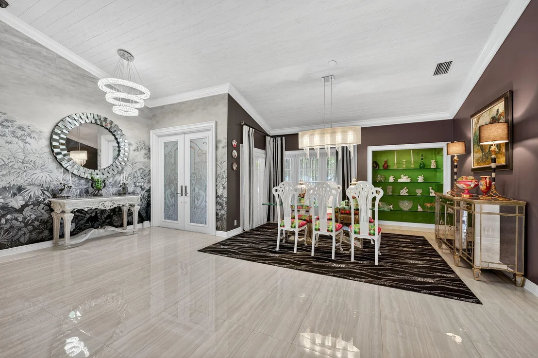 Photo of 7205 MANDARIN Drive