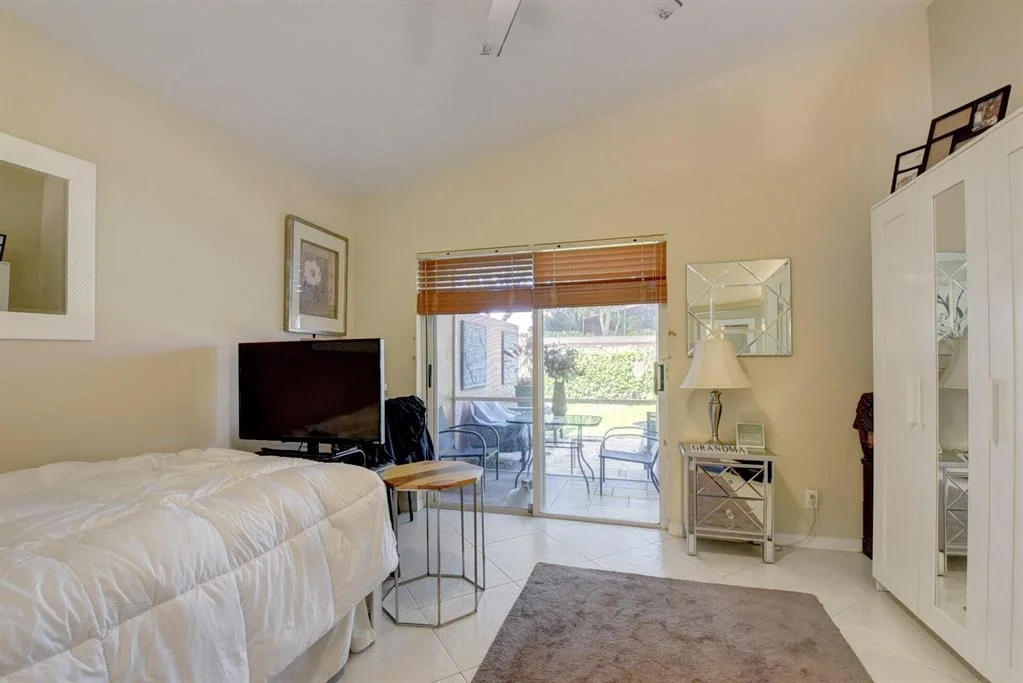 Photo of 6749 Viale Elizabeth