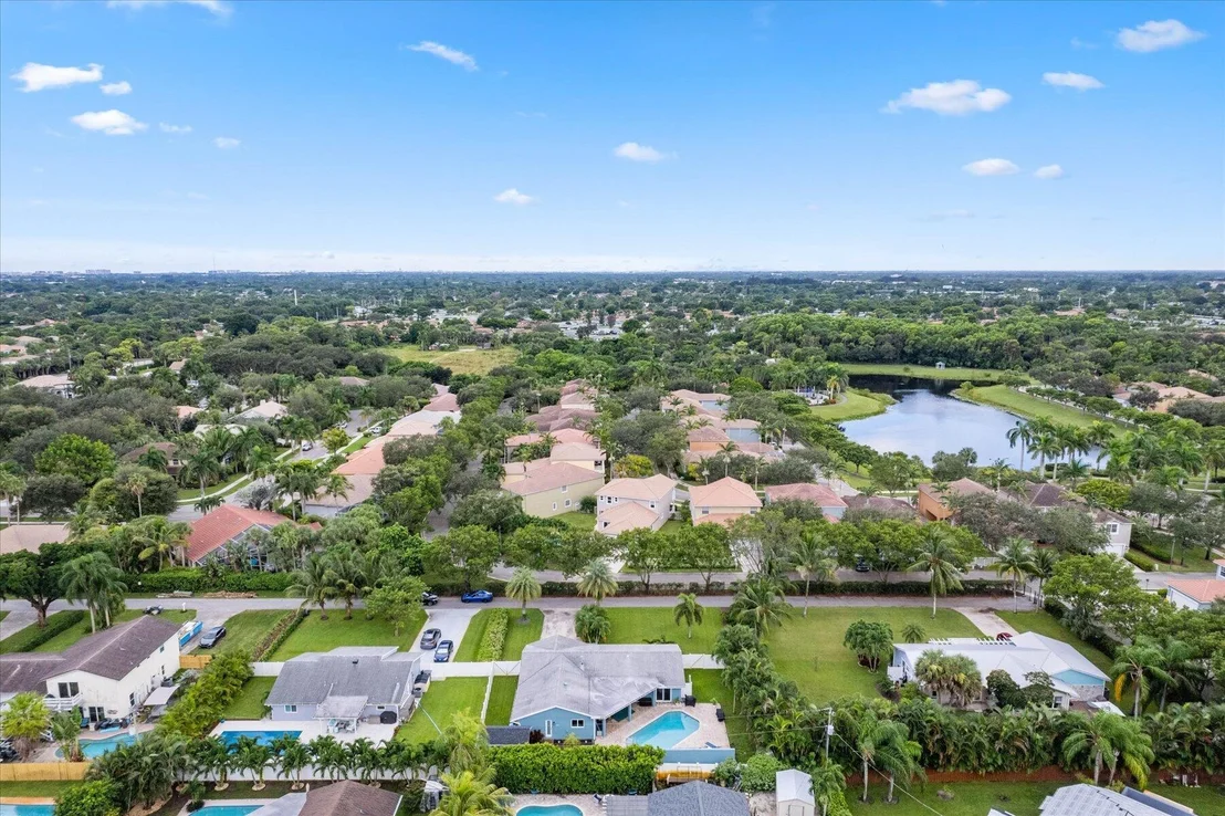 Photo of 4649 Palm Ridge Boulevard