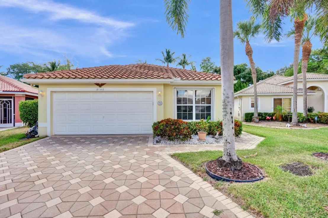 Photo of 8140 Palm Gate Drive