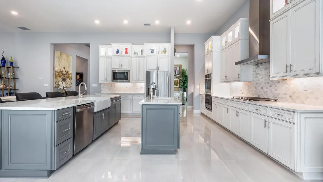 Photo of 7690 Cavern Lane