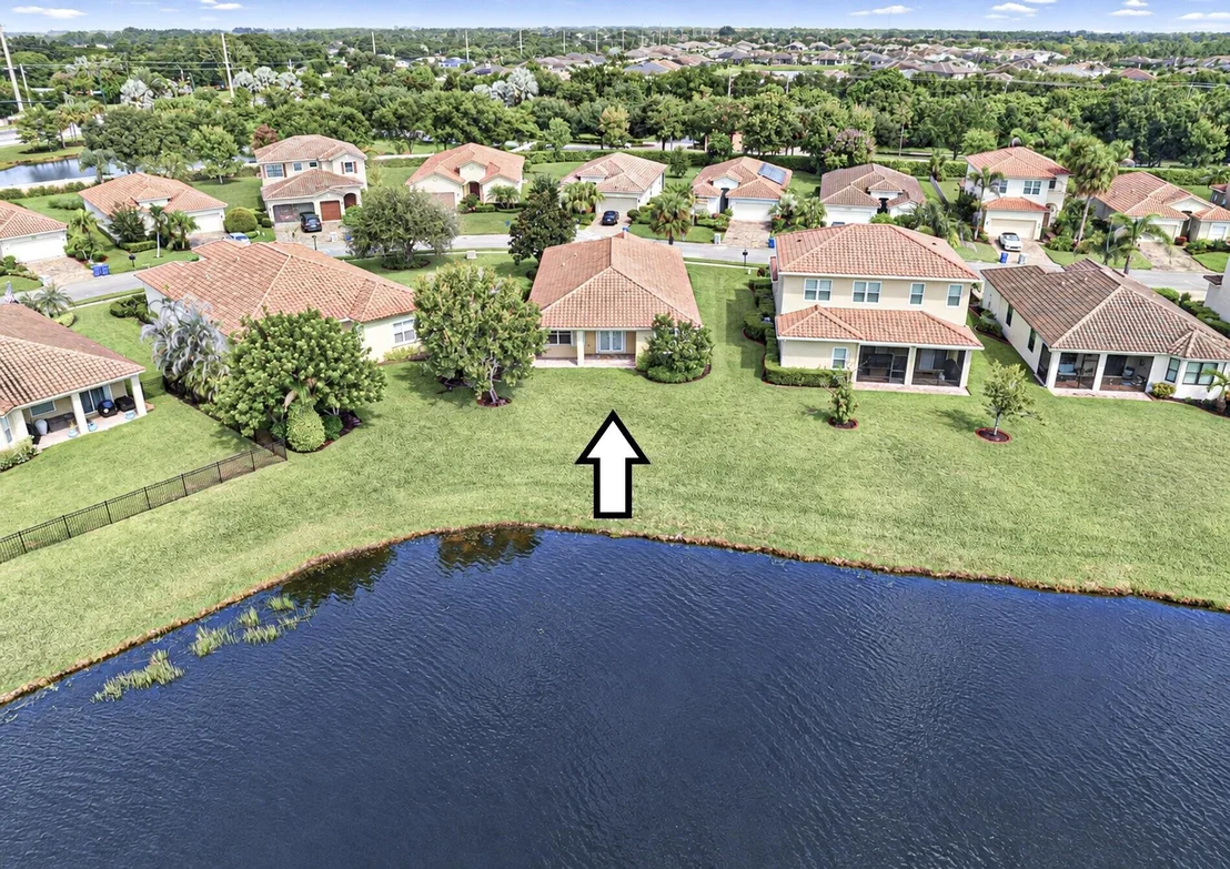Photo of 5560 57th Way