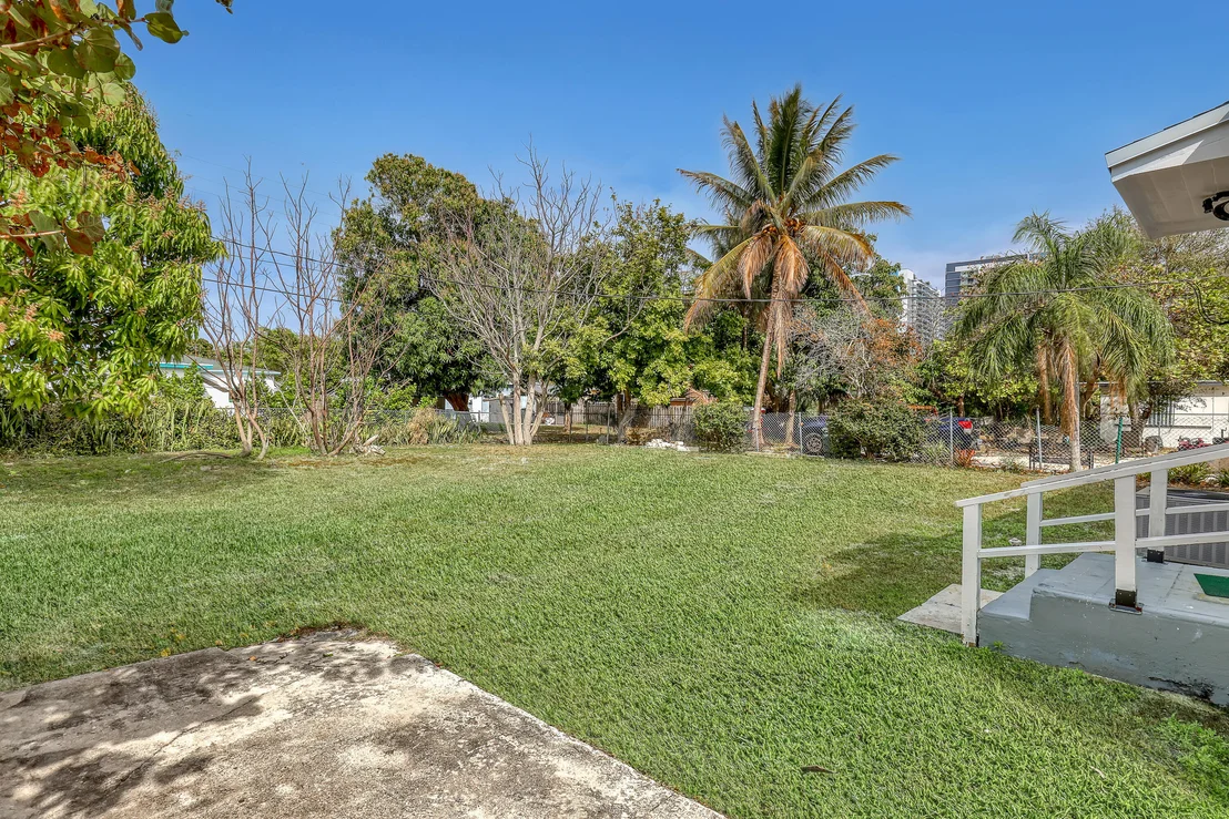 Photo of 247 Silver Beach Road