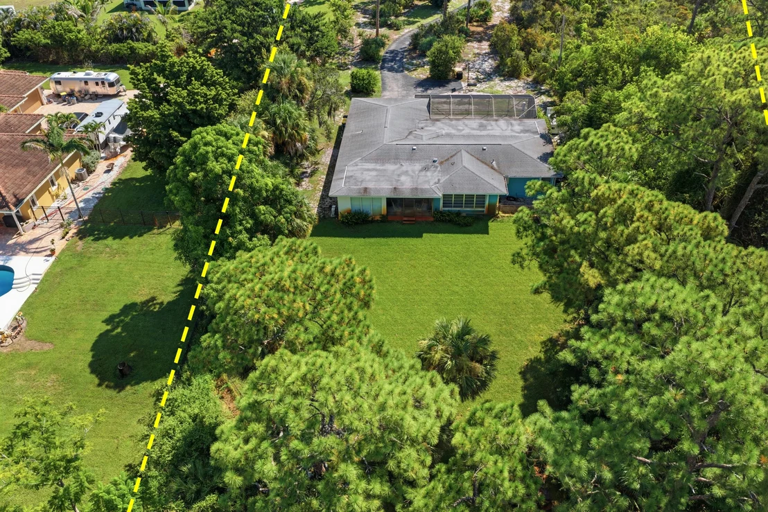 Photo of 4916 SE MANATEE COVE Road