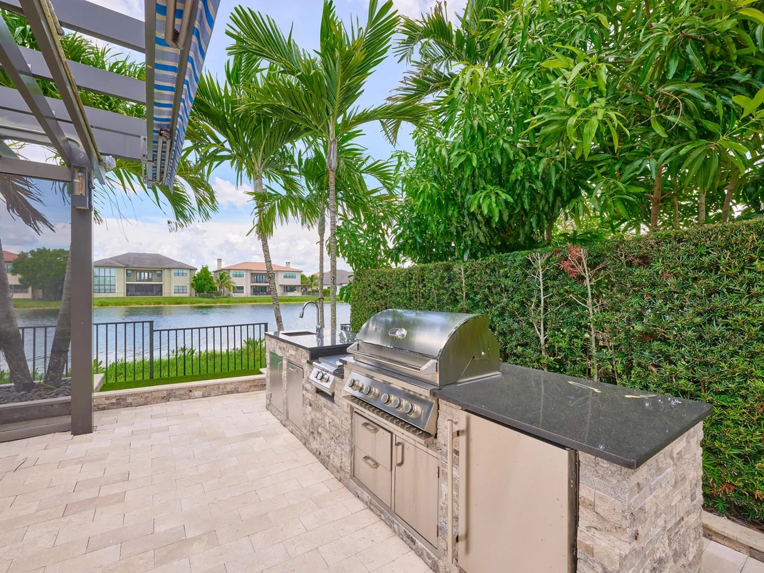 Photo of 8965 Watercrest Circle E