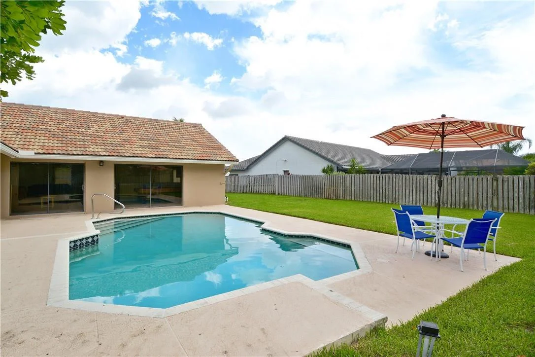 Photo of 9363 Laurel Green Drive