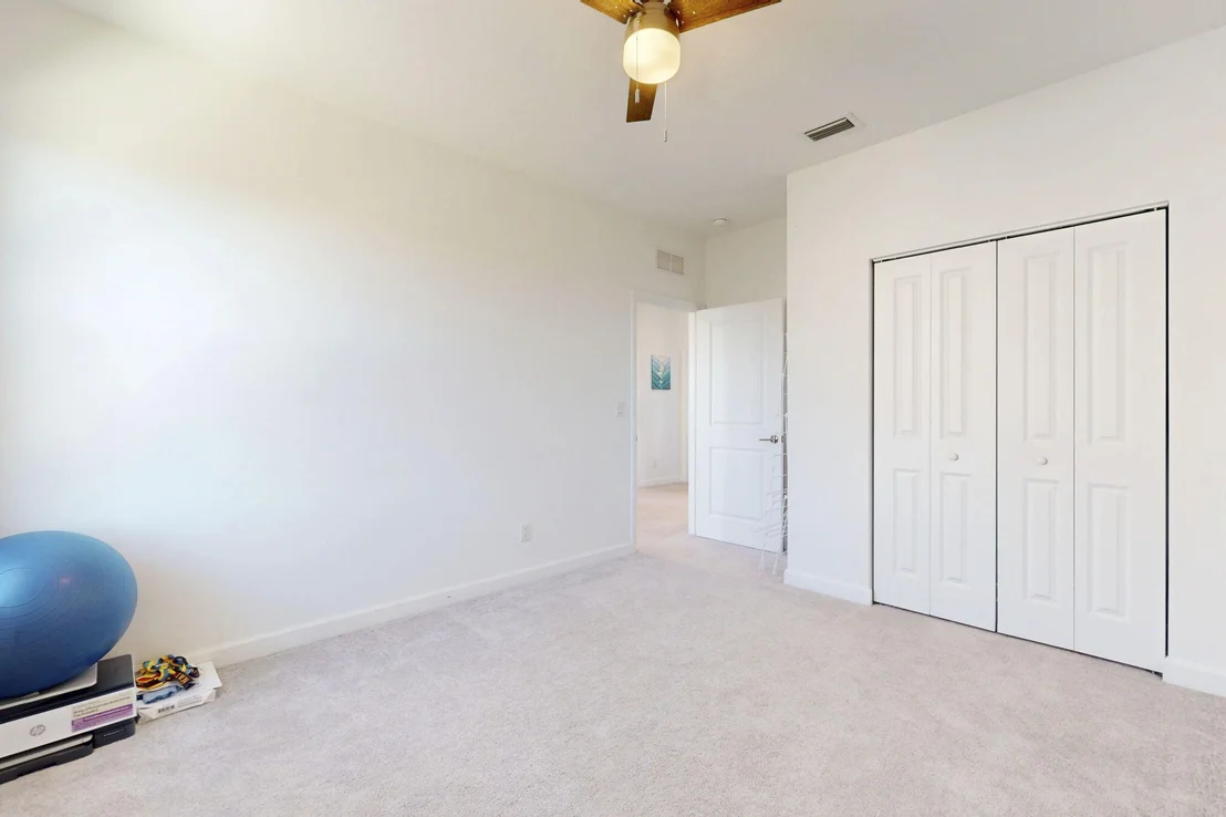 Photo of 1319 Arrowhead Point Road