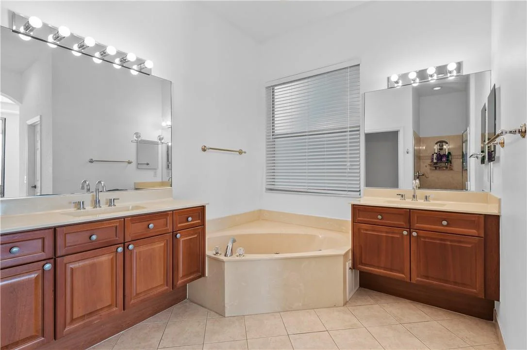 Photo of 1833 Harbor View Circle